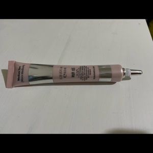 it Bye Bye undereye illumination